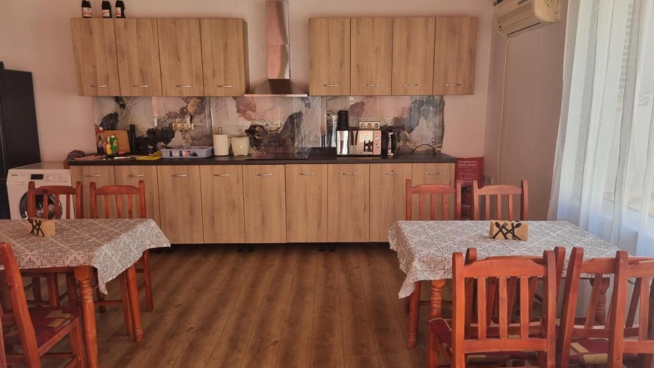 Къща За Гости Пиргос Burgas City Exterior foto
